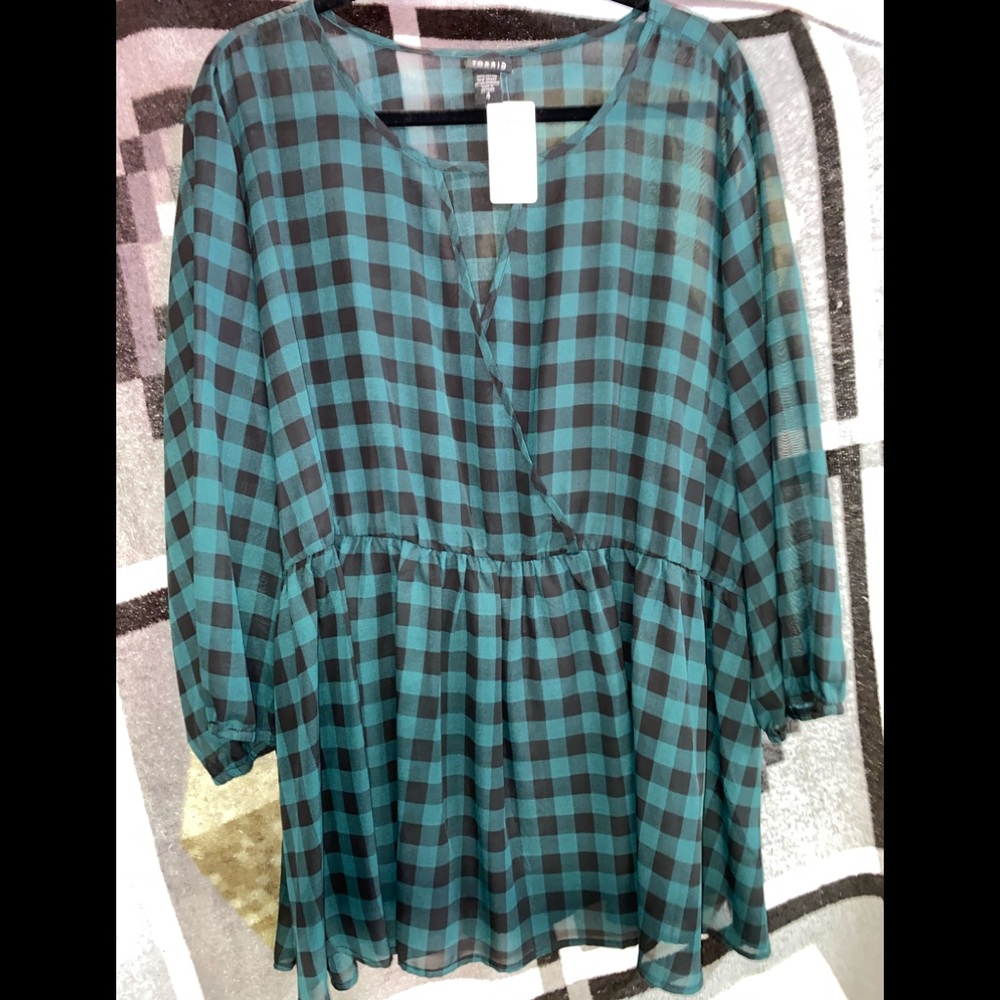 Torrid blouse